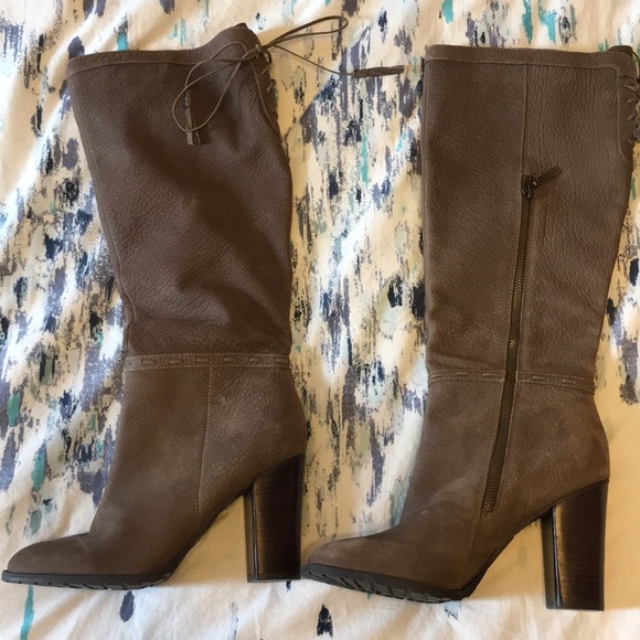 CLOSET CLOSING 1/31! Adam Tucker Kisha Tall Boots - Picture 2 of 8
